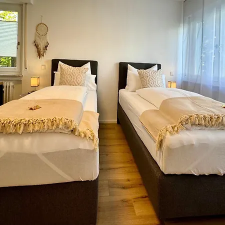 3 Apartment, 82 Qm, Max 5 Pers, Balkon, Garage, Internet 300 Mbit Apartment *