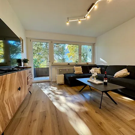 3 Apartment, 82 Qm, Max 5 Pers, Balkon, Garage, Internet 300 Mbit Apartment *
